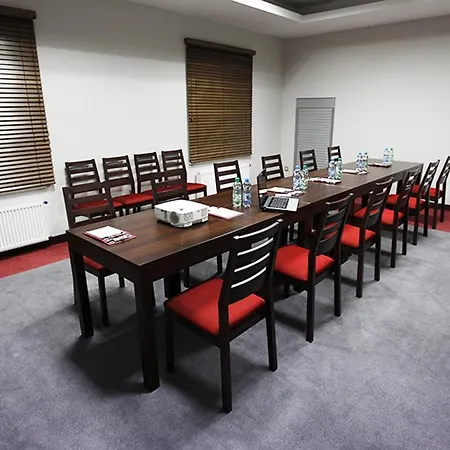 Ξενοδοχείο Otolinski Płock