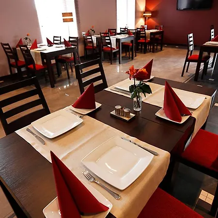 Otolinski Ξενοδοχείο Płock